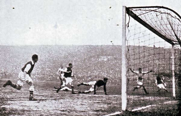 Manchester City v Arsenal 1934/35